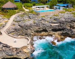Hotel Idle Awhile On The Cliffs (Negril, Jamaica)
