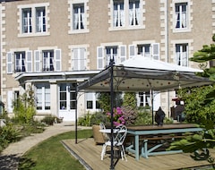 Hotel Hôtel La Brasserie (Treignac, France)