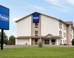 Hotel Travelodge By Wyndham Livonia (Livonia, Sjedinjene Američke Države)