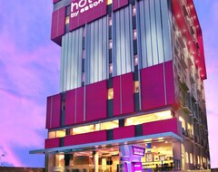 Khách sạn Favehotel Panakkukang Makassar (Makassar, Indonesia)
