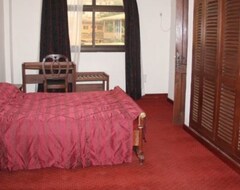 Hotel Girafe (Douala, Cameroon)