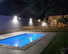 Entire House / Apartment Cal Jaumet Del Ton, Vallverd, Lleida, 25261 (Ivars d'Urgell, Spain)