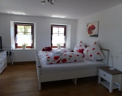 Hotel Bright, Beautiful Double Room With A Wide View In A Quiet Location (Borler, Njemačka)