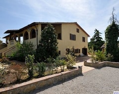 Casa rural Agriturismo Mannaioni (Volterra, Italija)