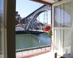 Koko talo/asunto Ribeira Cinema Apartments (Porto, Portugali)