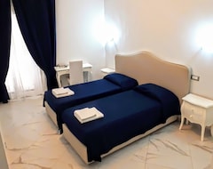 Hotel Colosseo Rooms Imperial Rome (Rome, Italy)