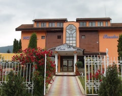 Hotel Paradise (Kjustendil, Bulgaria)