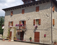 Bed & Breakfast Casa Benassi Rooms, Apartament & Suite con Piscina panoramica e Wellness (Riolunato, Ý)