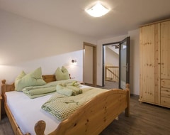 Khách sạn Apartment With 3 Bedrooms - Ferienwohnungen Lederer (Söll, Áo)