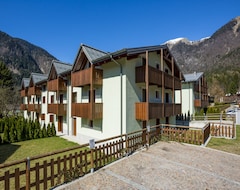 Khách sạn Residence Rta La Rosa Delle Dolomiti (Carisolo, Ý)
