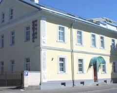 Hotelli Central (Narva, Viro)