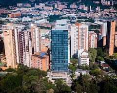 Otel York Luxury Suites MedellÍn (Medellín, Kolombiya)