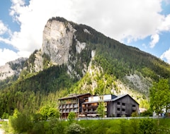 Khách sạn Hotel Krone in Au - DAS BREGENZERWALDHOTEL (Au, Áo)