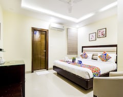 Hotel FabExpress Joyce Periamet (Chennai, India)