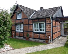 Toàn bộ căn nhà/căn hộ Holiday Home With A Covered Terrace (Kühren, Đức)