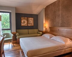 Hotel Roseo  Assisi (Assisi, Italy)