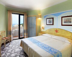 Grand Hotel Smeraldo Beach (Baja Sardinia, Italien)
