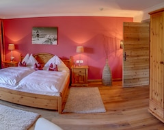 Lejlighedshotel Serviced Apartments VILLA LICHT (Kitzbühel, Østrig)