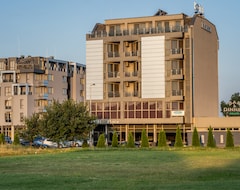 Khách sạn Plaza Hotel Plovdiv (Plovdiv, Bun-ga-ri)