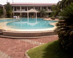 Khách sạn Dotties Place (Butuan, Philippines)