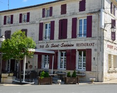 Hotel Le Saint Savinien (Saint-Savinien, France)
