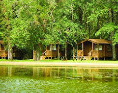 Camping site Twin Lakes RV & Camping Resort (Chocowinity, USA)