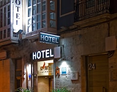 Khách sạn Hotel Jacobeo (Burgos, Tây Ban Nha)