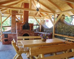 Casa rural Pensiunea DORA SASCA (Sasca Montană, Rumanía)