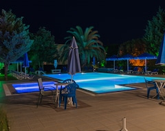 Khách sạn Francisco Beach Hotel (Agios Andreas - Messinia, Hy Lạp)