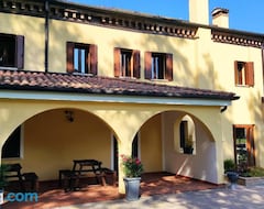 Entire House / Apartment Agriturismo La Foscarina (Masi, Italy)