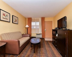 Otel Comfort Inn And Suites (Tinton Falls, ABD)