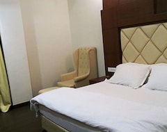 Hotel Sapphire (Bathinda, Indien)