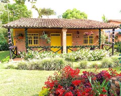 Khách sạn Cabanas La Carolina (Los Santos, Colombia)