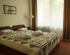 Komfort Hotel Platan (Harkány, Hungría)
