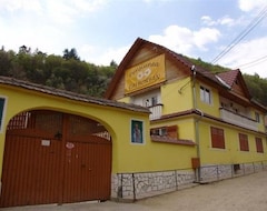 Nhà trọ Pension Calborean (Tălmaciu, Romania)
