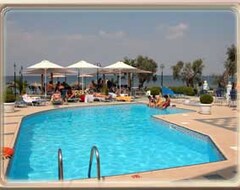 فندق Hotel Golden Sunset (سكالا راخنديو, اليونان)