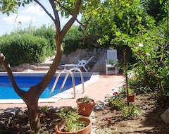 Toàn bộ căn nhà/căn hộ House N 3 With Pool 200 M From The Sea, Villasimius, Sardinia (Villasimius, Ý)