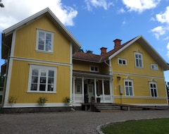 Hotel Hedenstugan (Bergby, Sweden)