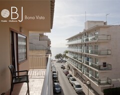 Hotel Bj Hostal Bona Vista (S'Illot, Spain)