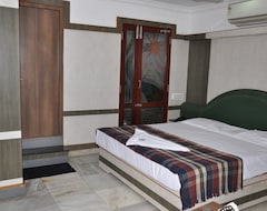 Otel Pandiyar Residency (Thanjavur, Hindistan)