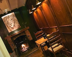 Hotelli The Red Lion (Gainsborough, Iso-Britannia)