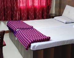 Khách sạn Sri vishnu krupa lodging (Belur, Ấn Độ)