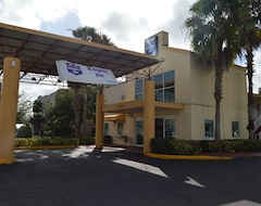Otel Knights Inn Clearwater (Clearwater, ABD)