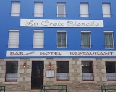 Hotel La Croix Blanche (Pluvigner, France)