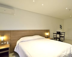 Khách sạn Hotel Personal Smart (Caxias do Sul, Brazil)