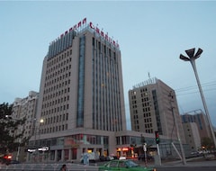 Hotel Lijing Holiday Inn (Ejin Horo Banner, China)