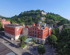 Khách sạn Hotel Master (Brescia, Ý)