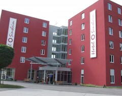 Khách sạn Hotel Sinsheim (Sinsheim, Đức)