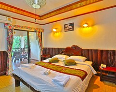 Hotelli Saiyok River House (Kanchanaburi, Thaimaa)
