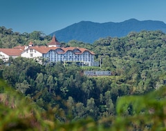 Khách sạn Monthez Hotel & Eventos (Brusque, Brazil)